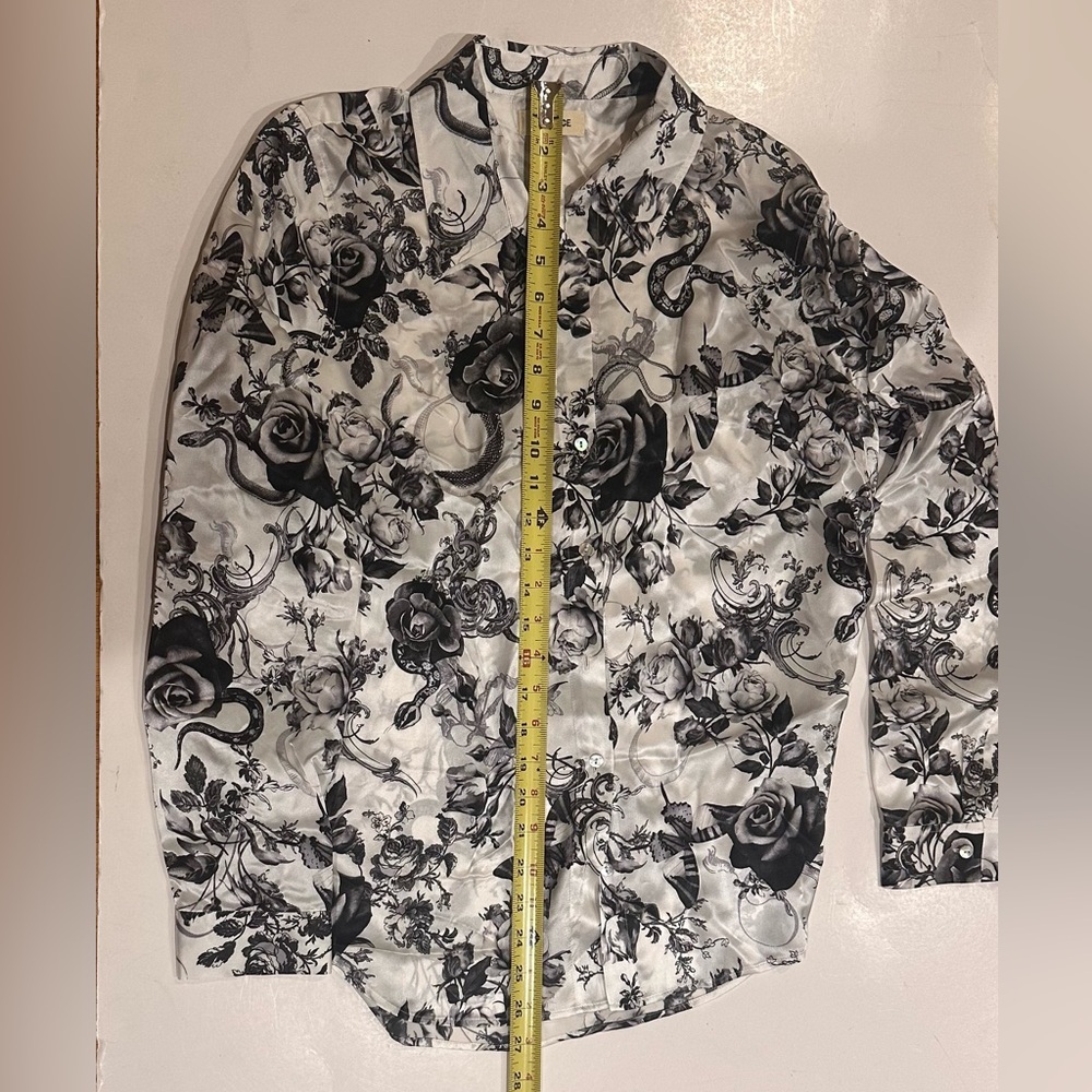 L'AGENCE Tyler Floral Print Woven Silk Shirt - Picture 11 of 12